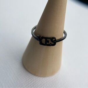 YES NO black adjustable band ring - fashion jewelry - teen fashion